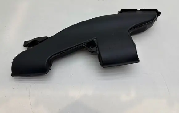BMW 2 F45 Air intake duct part 8576980