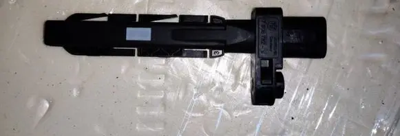 BMW 2 F45 Crankshaft position sensor 7806782