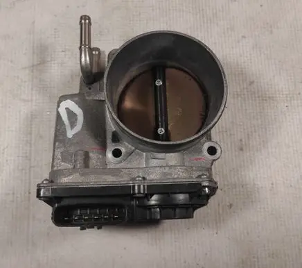 Toyota Highlander XU40 Throttle valve 2203031030