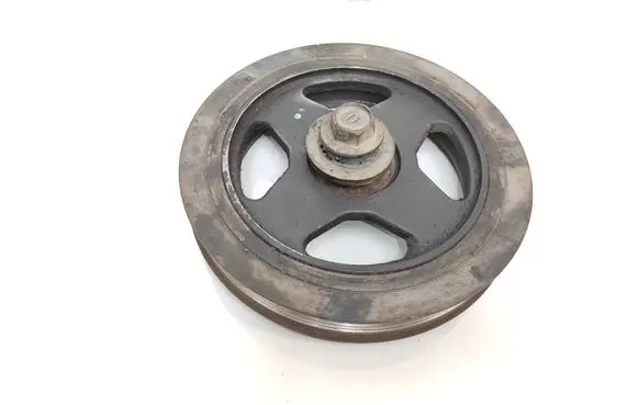 Toyota Auris 150 Crankshaft pulley 70305J