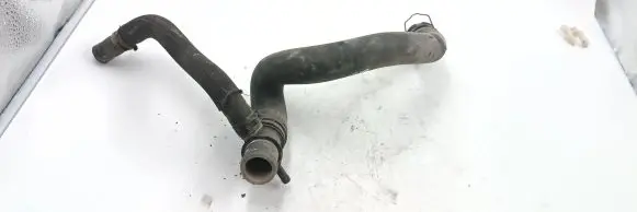 Volkswagen Touran I Engine coolant pipe/hose