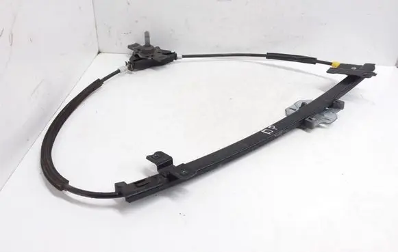 Volkswagen Jetta II Front door manual window regulator 