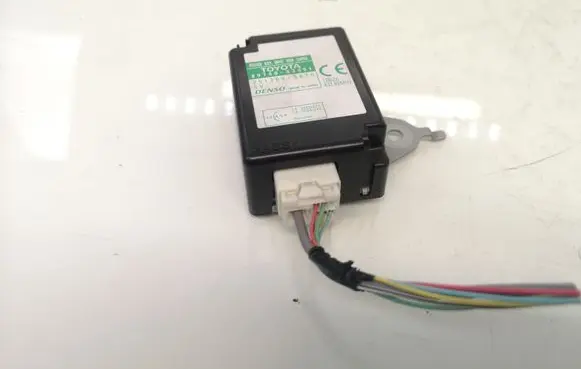 Lexus IS 220D-250-350 Door control unit/module 8974053051 2513003870