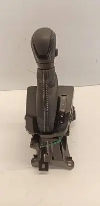 Suzuki Swift II Gear selector/shifter in gearbox MK9