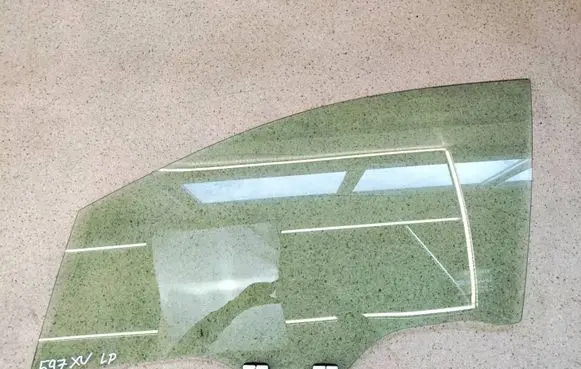 Subaru XV II Front door window/glass (coupe)