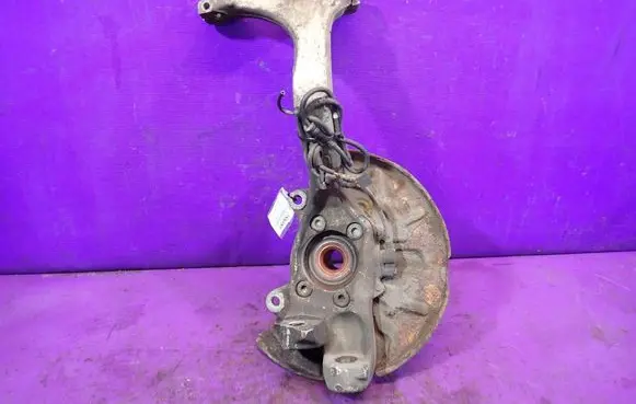 Audi A4 S4 B6 8E 8H Front wheel hub spindle knuckle 8E0407241B
