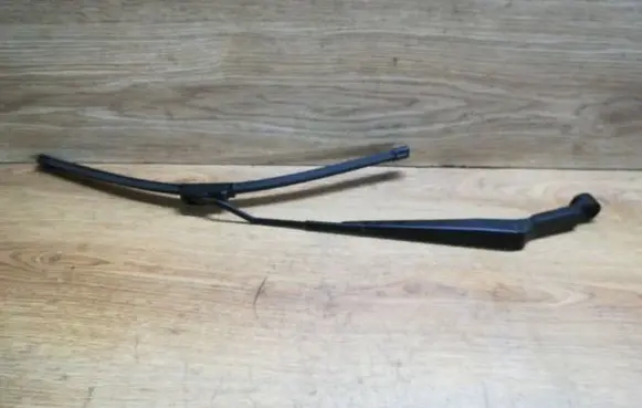 Chevrolet Lacetti Front wiper blade arm HK2LHD