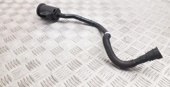 Audi A4 S4 B9 Breather hose/pipe 8W0133366G 8W0906621B