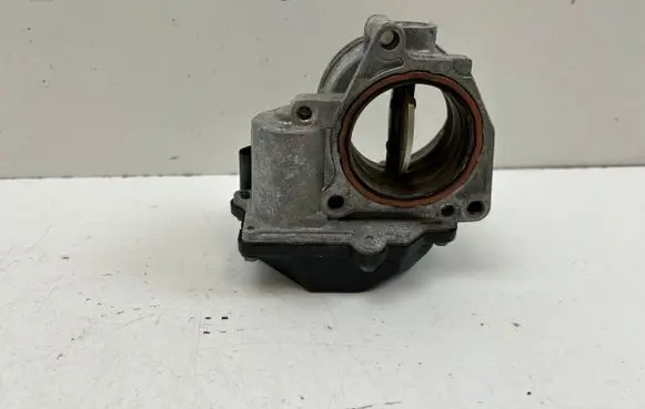 Skoda Octavia Mk2 (1Z) Throttle valve 03G128063G