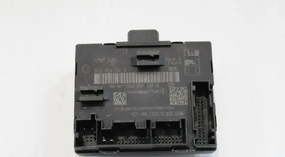Volkswagen Golf Sportsvan Door control unit/module 5Q0959592B
