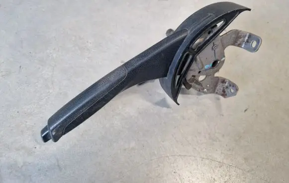 Isuzu D-Max Handbrake/parking brake lever assembly