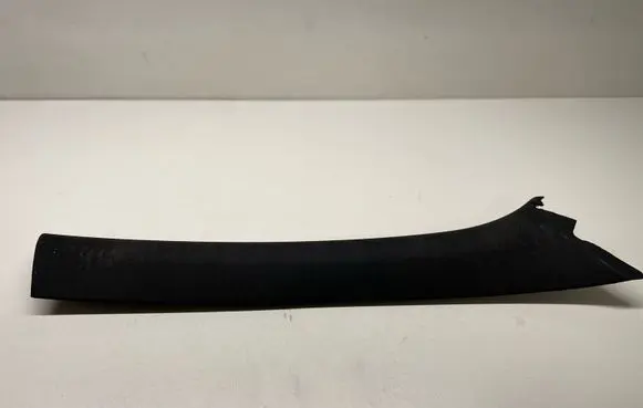 Mercedes-Benz C W204 (A) pillar trim 2046900025 A2046900025