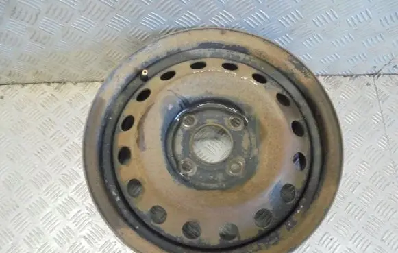 Nissan Almera N16 R15 steel rim 