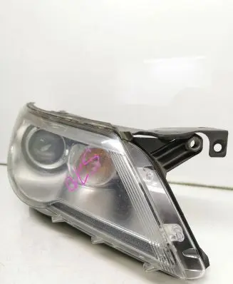 Volkswagen Tiguan Headlight/headlamp 5N1941032K 1ZS009549 7L6941329B