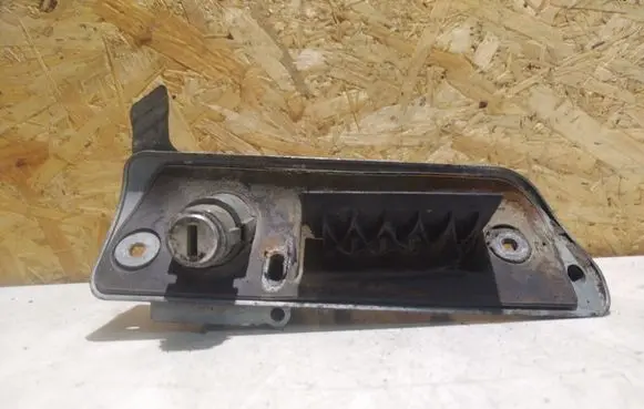 Volkswagen Caddy Rear door exterior handle 2K0827565F 2K0827565G