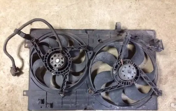 Volkswagen Golf IV Fan set 1J0121207M 1J0121205B