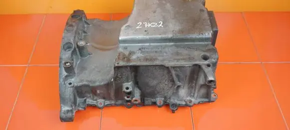 Ford Focus Oil sump CM5G6675FC M2DA