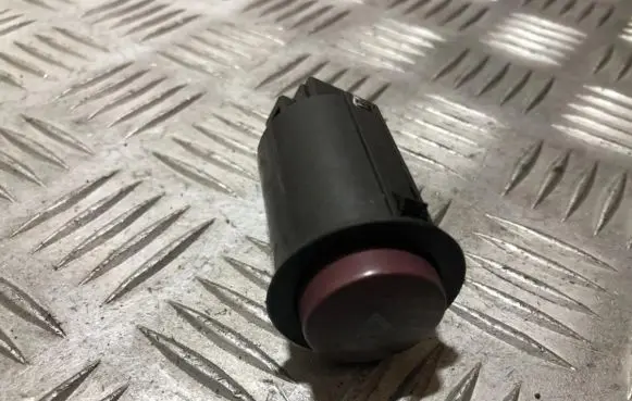 Mazda 626 Hazard light switch 930924