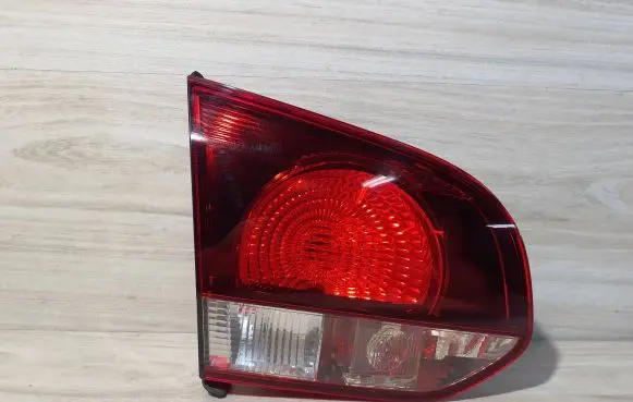 Volkswagen Golf VI Tailgate rear/tail lights 5K0945093AA 00992305