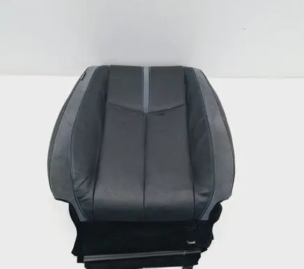 Nissan Leaf II (ZE1) Front passenger seat 4877623G