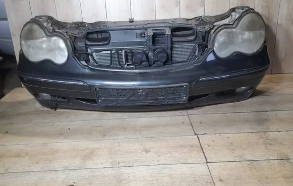 Mercedes-Benz C W203 Front piece kit 