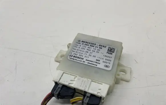 Mercedes-Benz C W204 Parking PDC control unit/module A2049004106