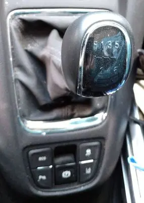 Opel Zafira C Gear shift rod 
