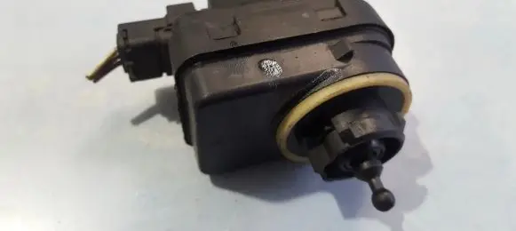 Peugeot 306 Headlight level adjustment motor 
