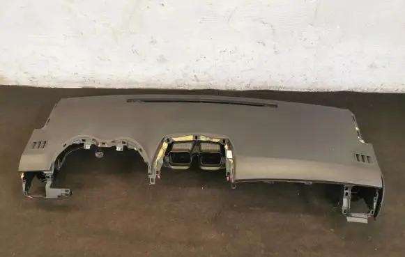Toyota Corolla E140 E150 Dashboard