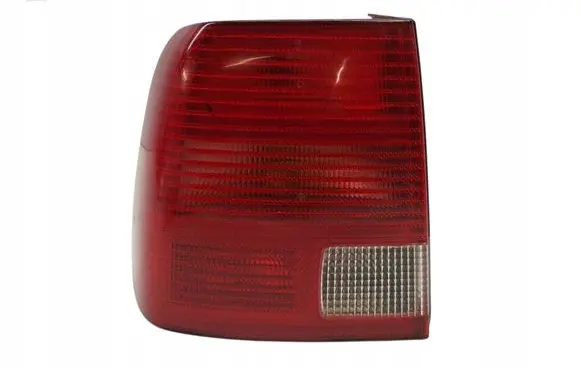 Volkswagen PASSAT B5 Rear/tail lights 3B5945095F