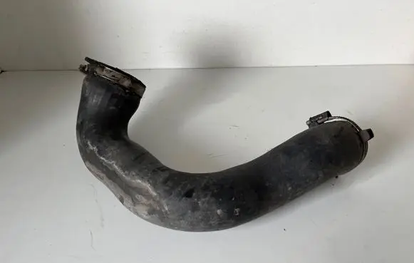 Audi A5 8T 8F Engine coolant pipe/hose