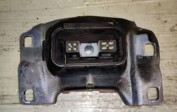 Ford Transit - Tourneo Connect Gearbox mount V617M121 349325D