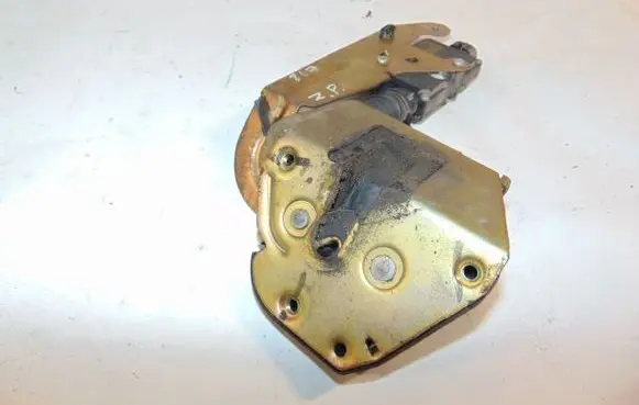 Peugeot 807 Sliding door lock 9138A6