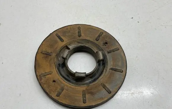 Volkswagen Transporter - Caravelle T6 Rear coil spring rubber mount 
