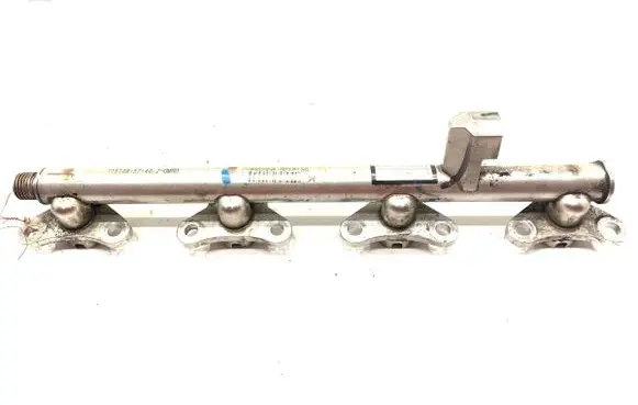 Honda HR-V Fuel main line pipe 5R10126-096388