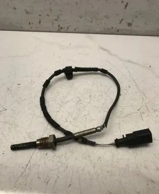 Audi A5 8T 8F Exhaust gas temperature sensor 059906088AK