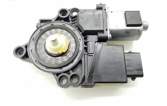 KIA Ceed Front door window regulator motor 82460A2010