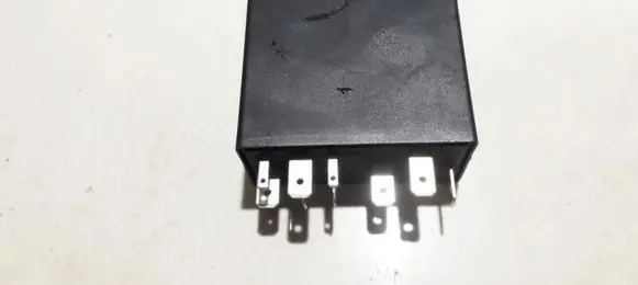 Audi A6 S6 C5 4B Other relay 4B0955531D 5WK10460A
