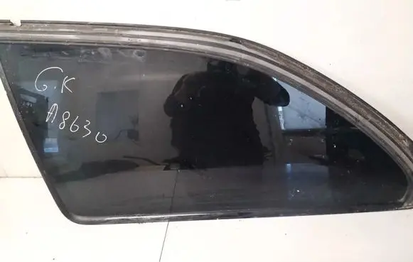 Skoda Octavia Mk2 (1Z) Rear side window