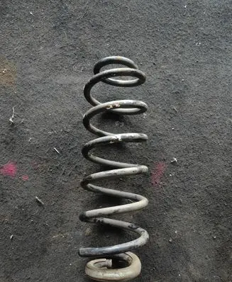 Peugeot 3008 I Rear coil spring