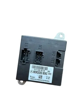 Mercedes-Benz E W211 Comfort/convenience module 2115450532 A2115450532