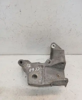 Volvo XC60 Engine mounting bracket 6G926P096FC A1S18C03F0