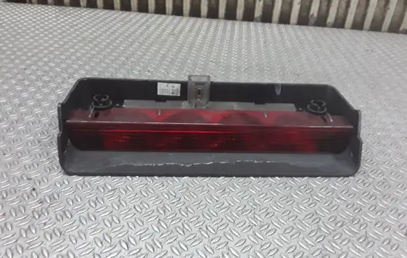 Citroen C2 Third/center stoplight