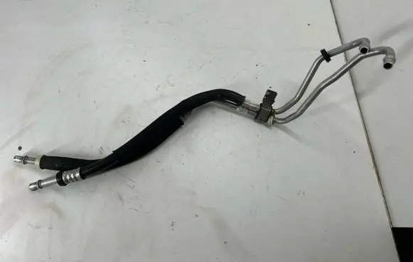 Chrysler Pacifica Air conditioning (A/C) pipe/hose P68217330AA 68217330AA