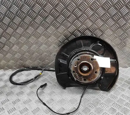 BMW 4 F32 F33 Rear wheel hub 6797508