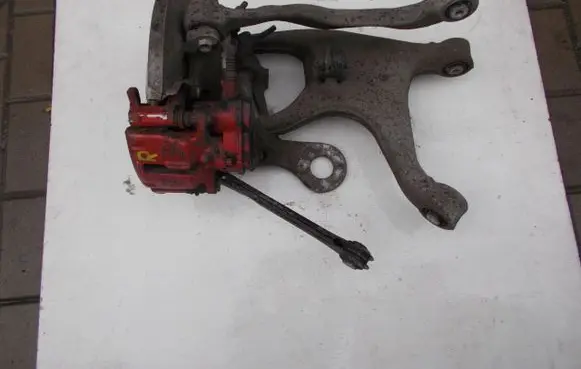 Audi A5 8T 8F Stub axle 8K0413rty