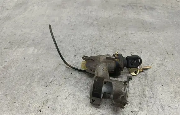 Volkswagen Transporter - Caravelle T4 Ignition lock 701905851