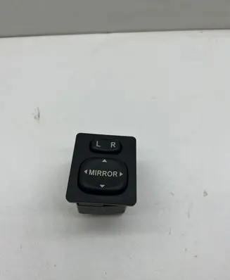 Toyota Corolla Verso AR10 Wing mirror switch 183574 9746P