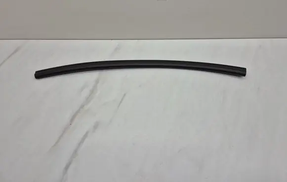 BMW 3 E90 E91 Engine compartment rubber 8042233 51758042233