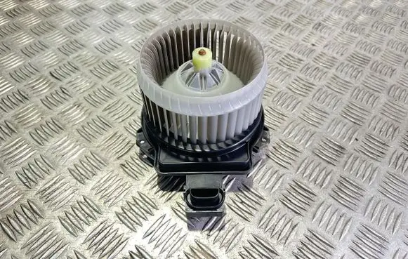Suzuki SX4 S-Cross Heater fan/blower AV1490 6S18